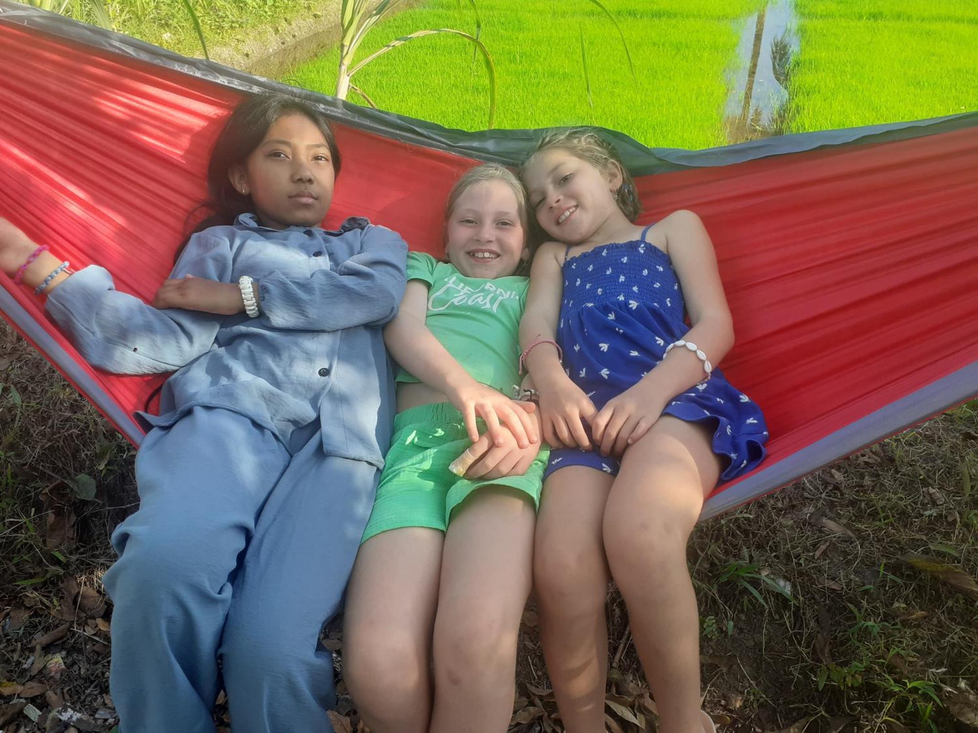 Eltari Homestay Тетебату Стая снимка