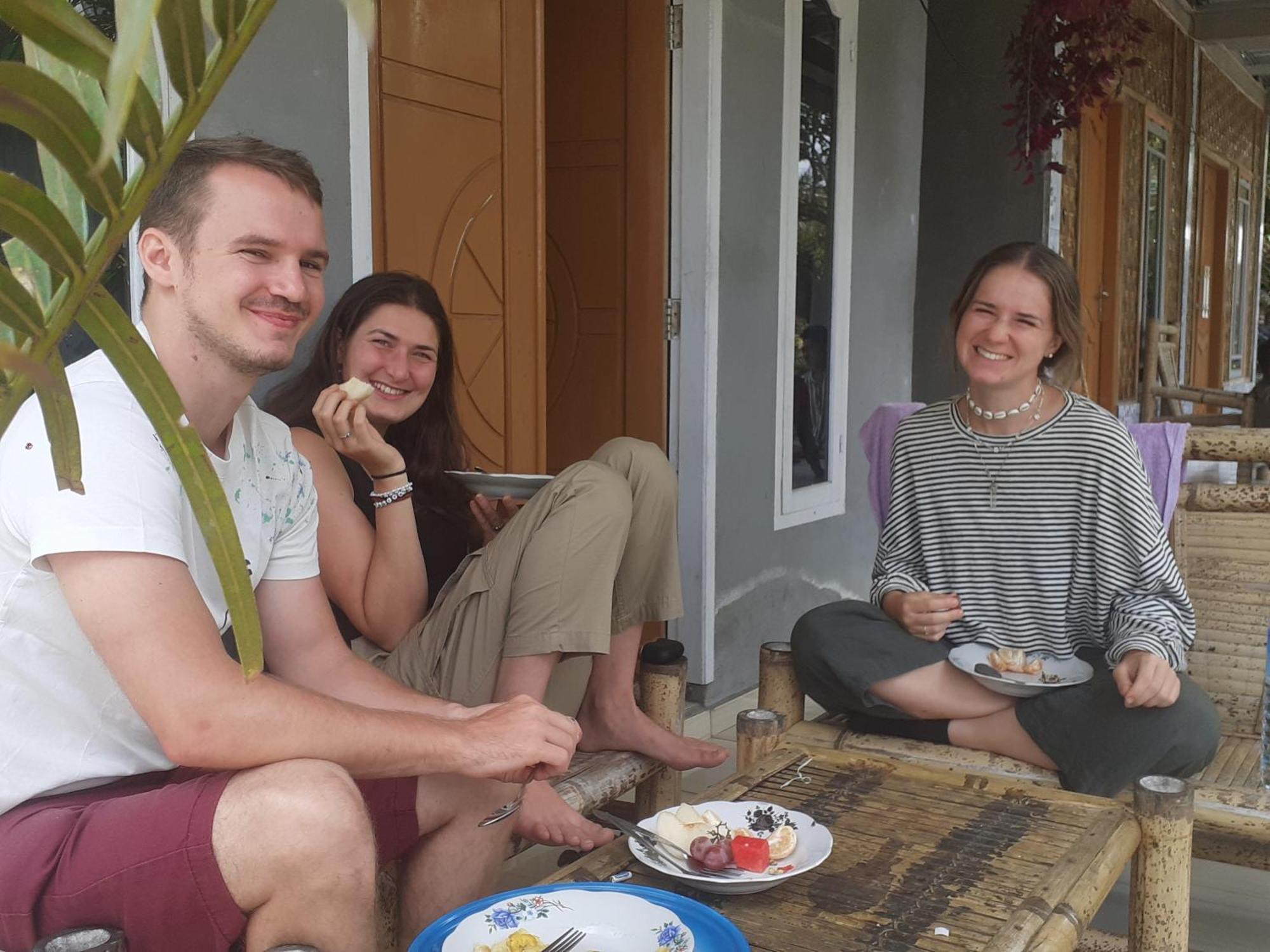 Eltari Homestay Тетебату Стая снимка
